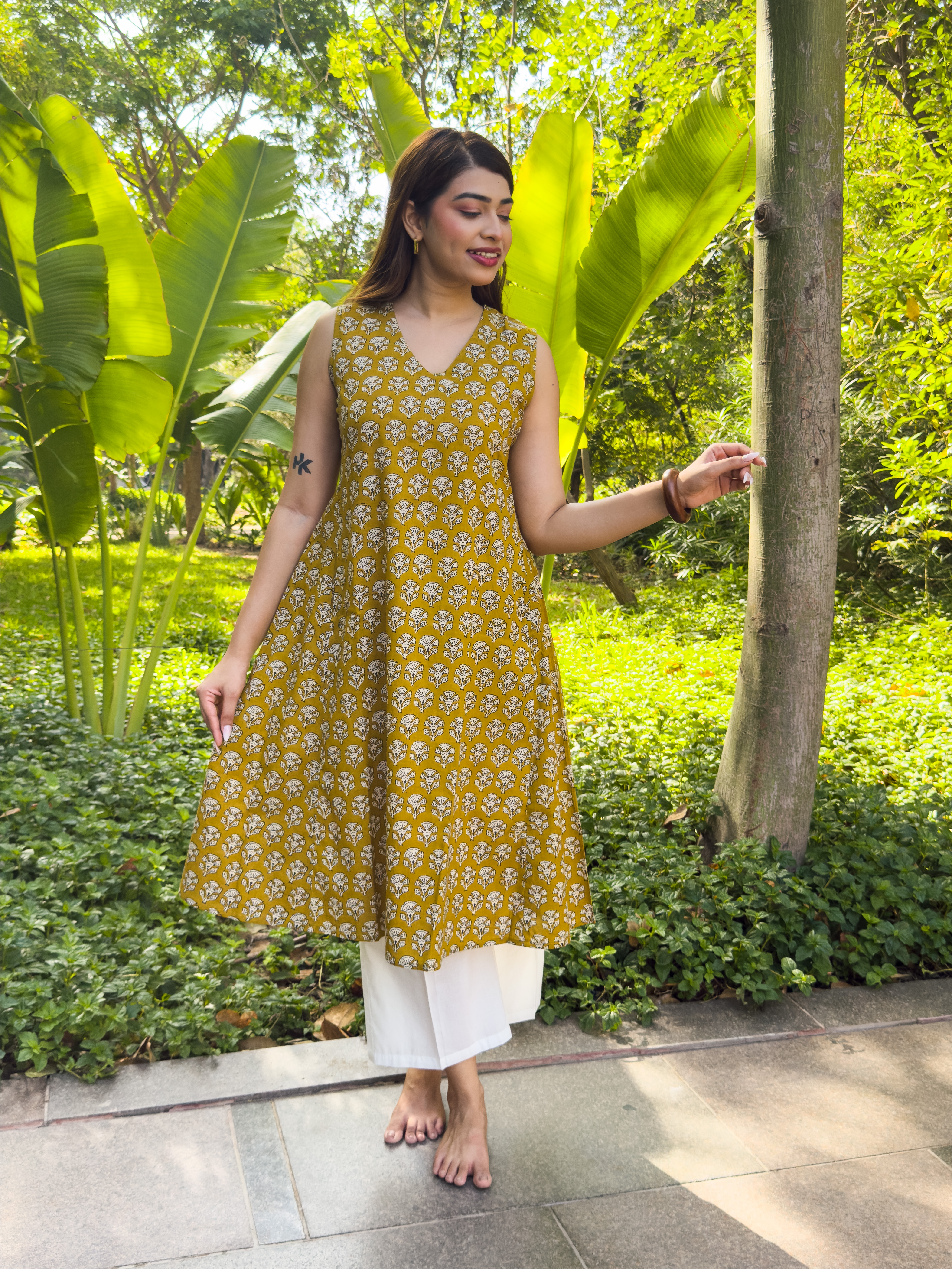 Aira Set - Mustard Bloom image 4